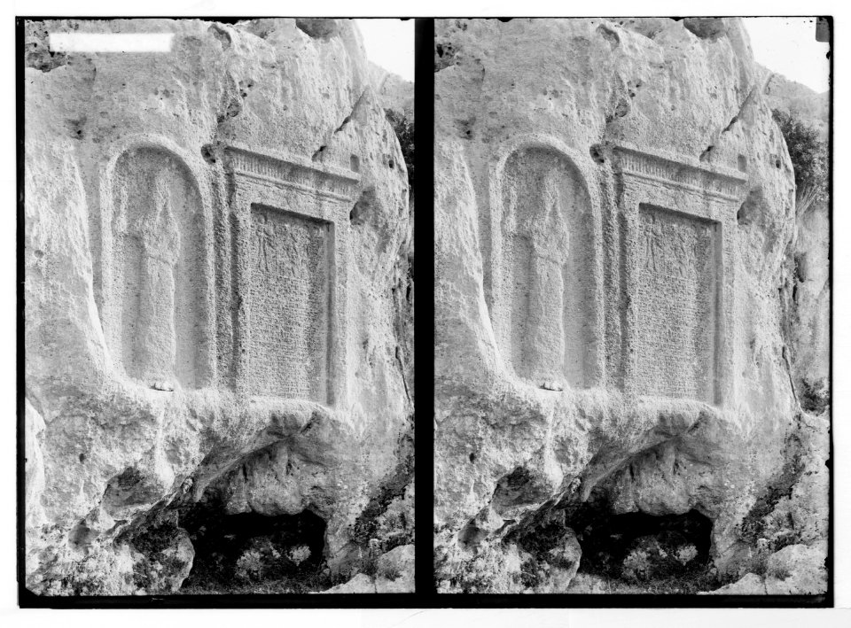Beirut. Ancient sculptures and inscriptions at Dog River LOC matpc.05229