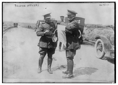 Belgian officers LCCN2014705114