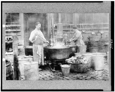 Belgium relief-The municipal soup kitchen LCCN95502520 photo