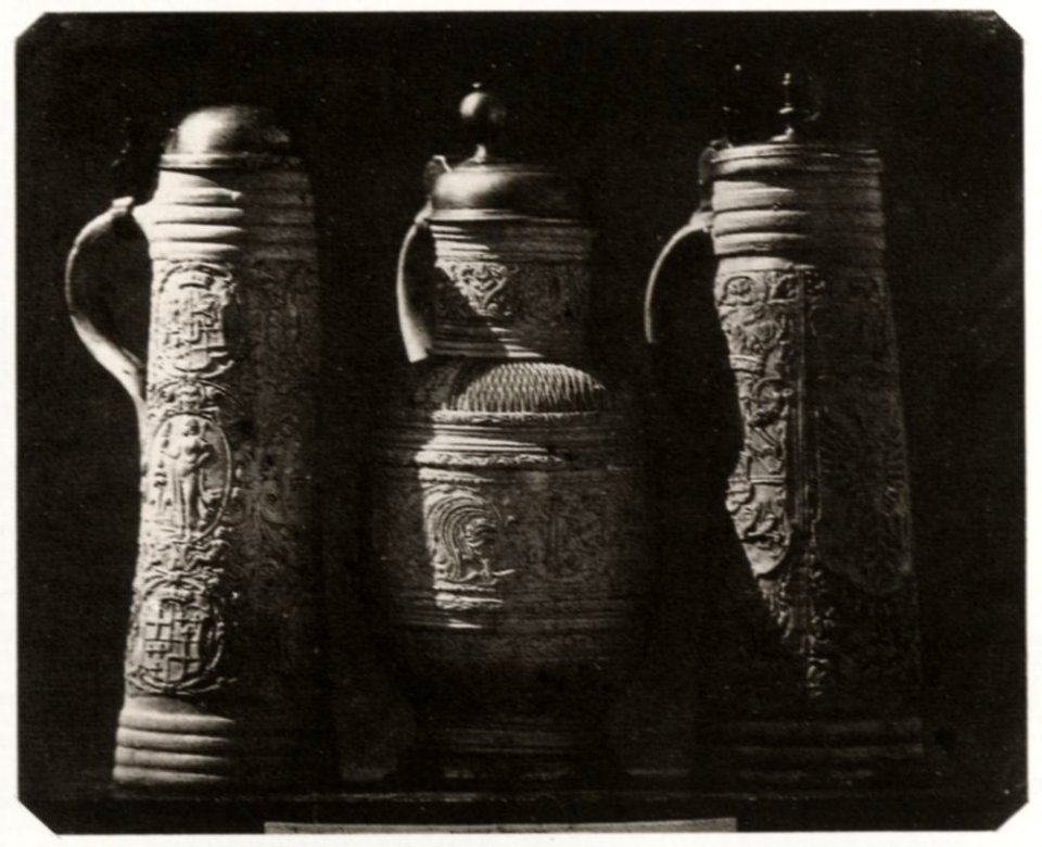 Belitski, Ludwig - 3 Humpen aus weißer Hartmasse. Deutsche Arbeit des 16. Jahrhundert, Liegnitz (Zeno Fotografie)