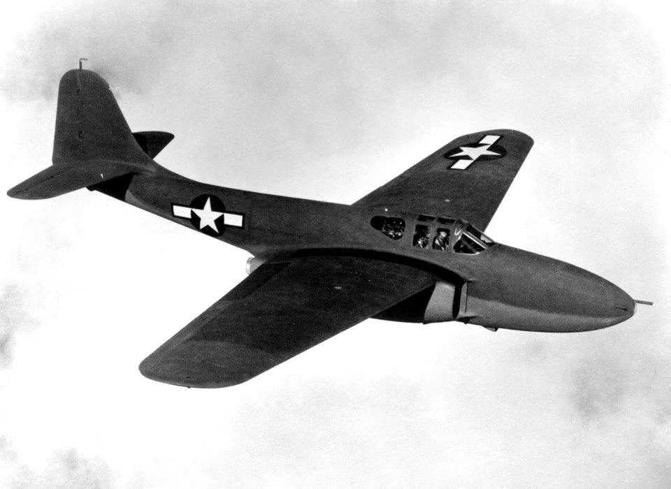 Bell YP-59A in flight 060913-F-1234P-008