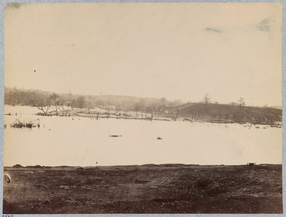 Belle Isle, James River, Richmond, Va., April, 1865 LCCN2014645791