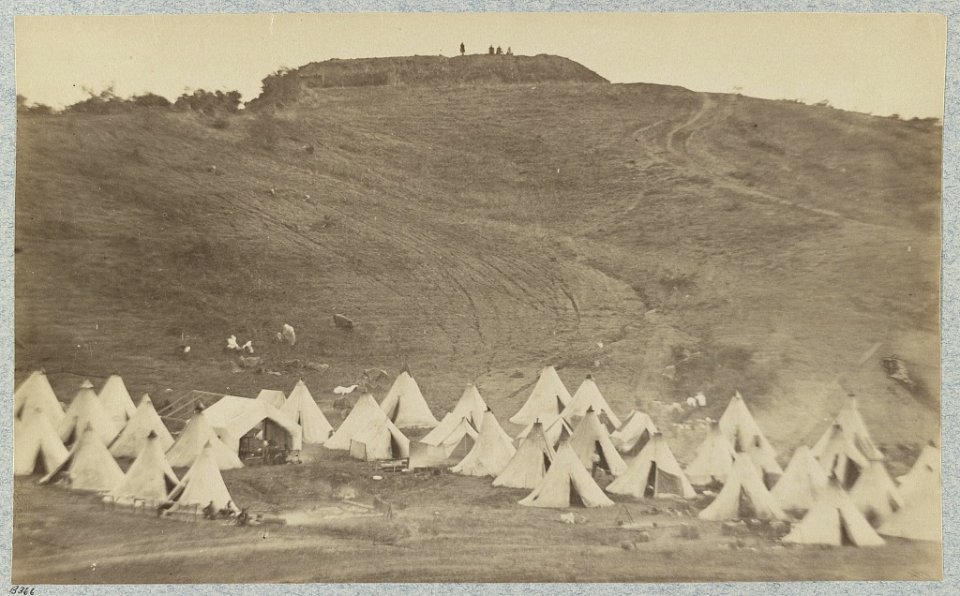 Belle Plain Landing, Va., Confederate entrenchments on hill LCCN2012649527