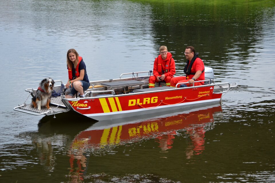 Lifeboat water rescue rescue