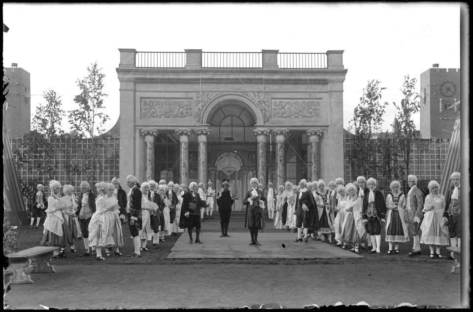 Bellman, Stockholms Stadion 1918. Föreställningsbild - SMV - SS002