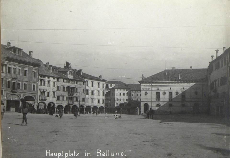 Belluno, Hauptplatz. (BildID 15667470)