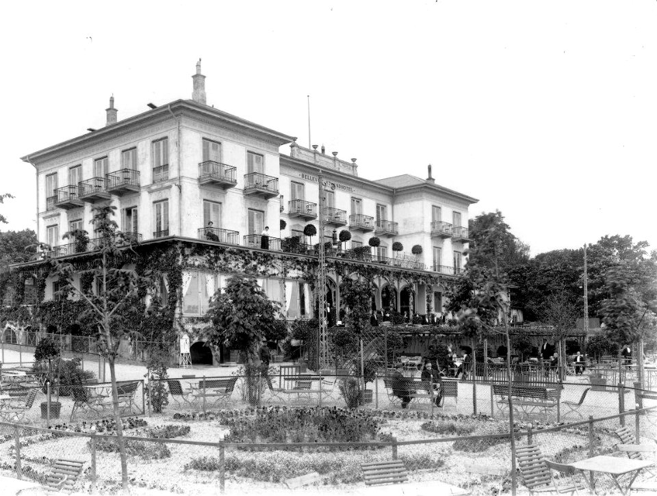Bellevue Strandhotel (1904)