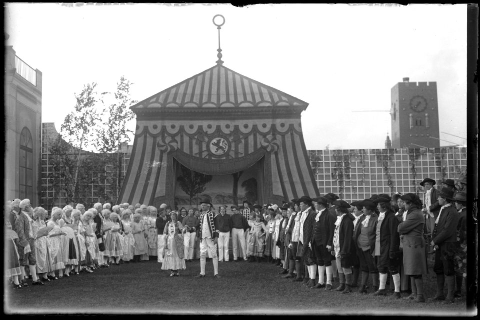 Bellman, Stockholms Stadion 1918. Föreställningsbild - SMV - SS001
