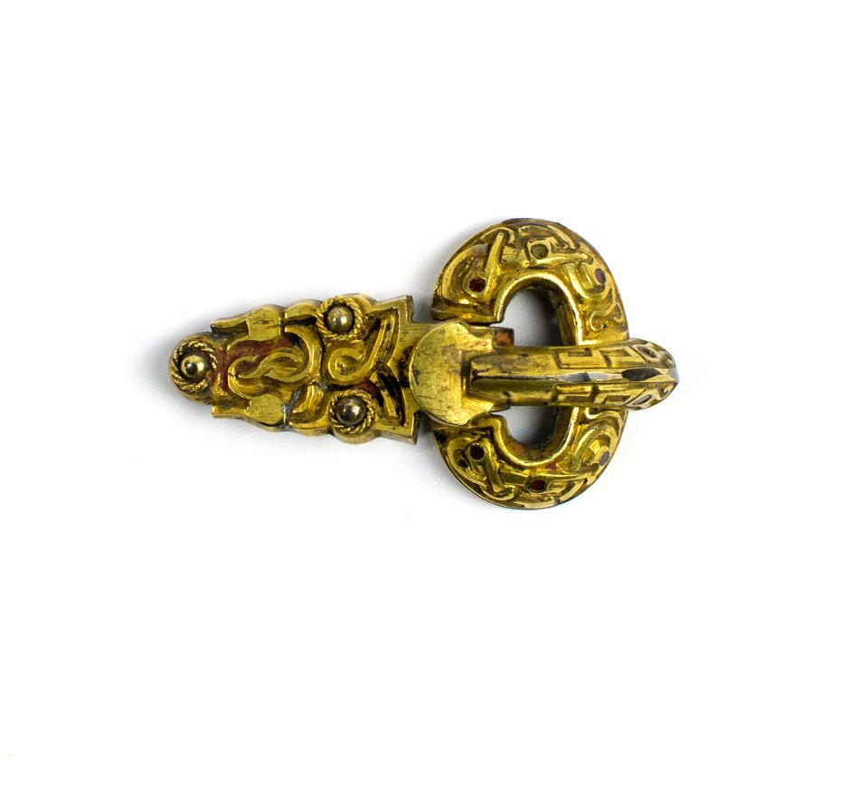 Belt-Buckle (with animal decoration)