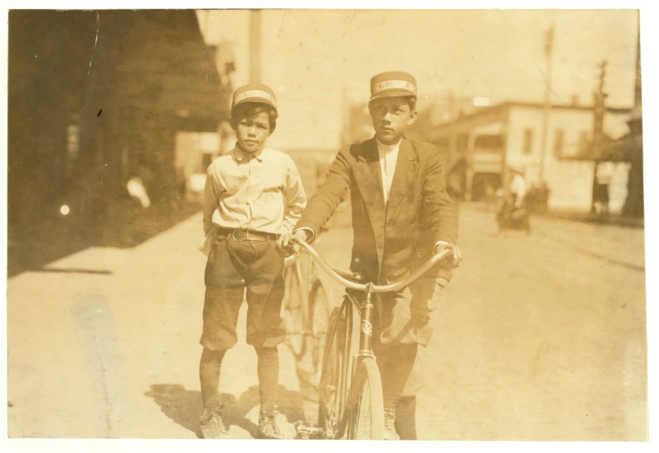 Ben Key and his brother Tom. Latter helps Ben during the day time. (See report of L.W.H.) Brother Tom nine years old; goes to school and works until six P.M., sometimes until nine. They live LOC nclc.03560