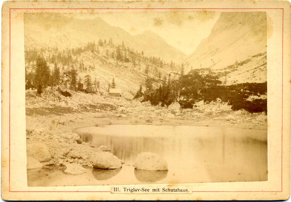 Benedikt Lergetporer - Triglav lake
