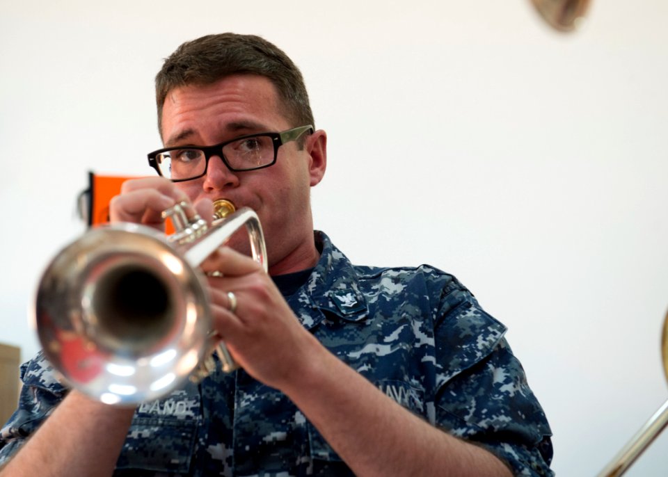 Benjamin Strickland 160413-N-QF605-243 (26412068376)