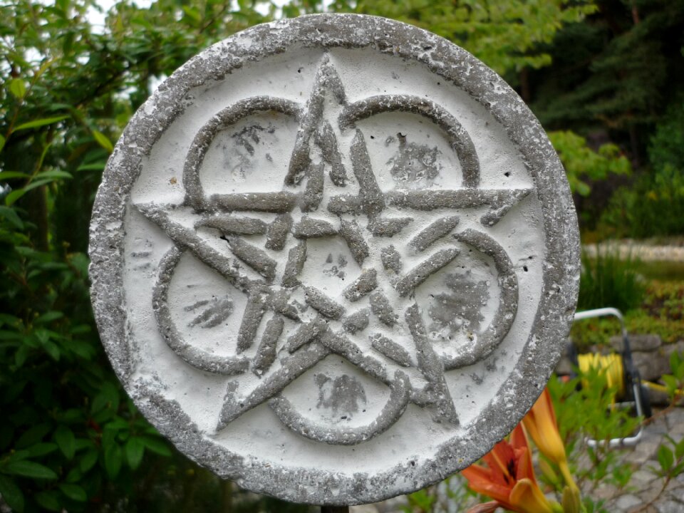 Pattern symbol garden