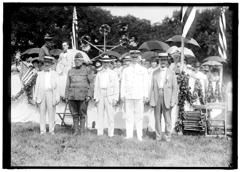 BENSON, WILLIAM SHEPHERD. REAR ADMIRAL, U.S.N. CHIEF OF NAVAL OPERATIONS. MEDALS AND DECORATIONS LCCN2016870162
