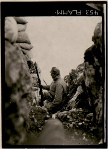 Beobachtungsposten am Kamm des Monte Sabotino (BildID 15732684)