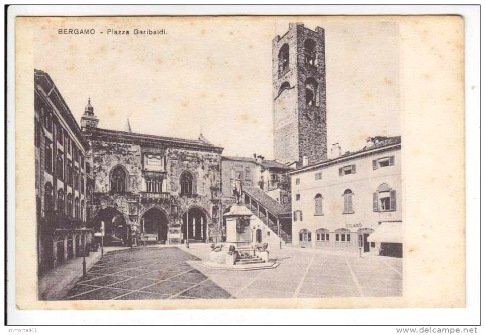 Bergamo - Piazza Garibaldi