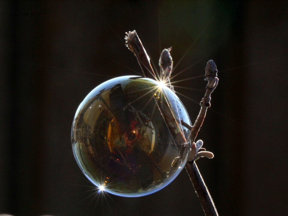 Light reflection shimmer