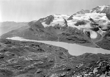 Berglandschaft mit Bergsee im Engadin - CH-BAR - 3241546
