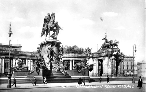 Berlin Nationaldenkmal Kaiser Wilhelm 2 photo