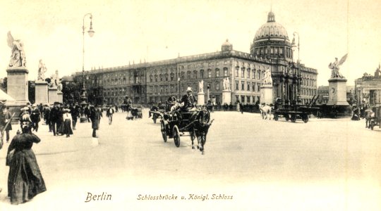 Berlin Schlossbruecke 1900 photo