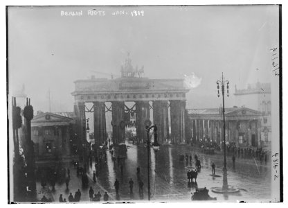 Berlin riots, Jan. 1919 LCCN2014708297 photo