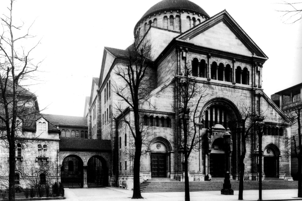 Berlin, Charlottenburg, Synagoge in der Fasanenstraße, Foto von Waldemar Titzenthaler