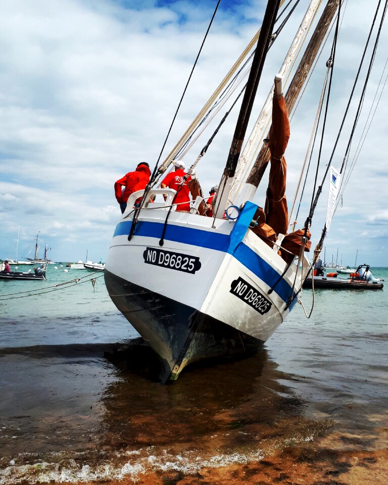 Sailing sailboat ocean photo