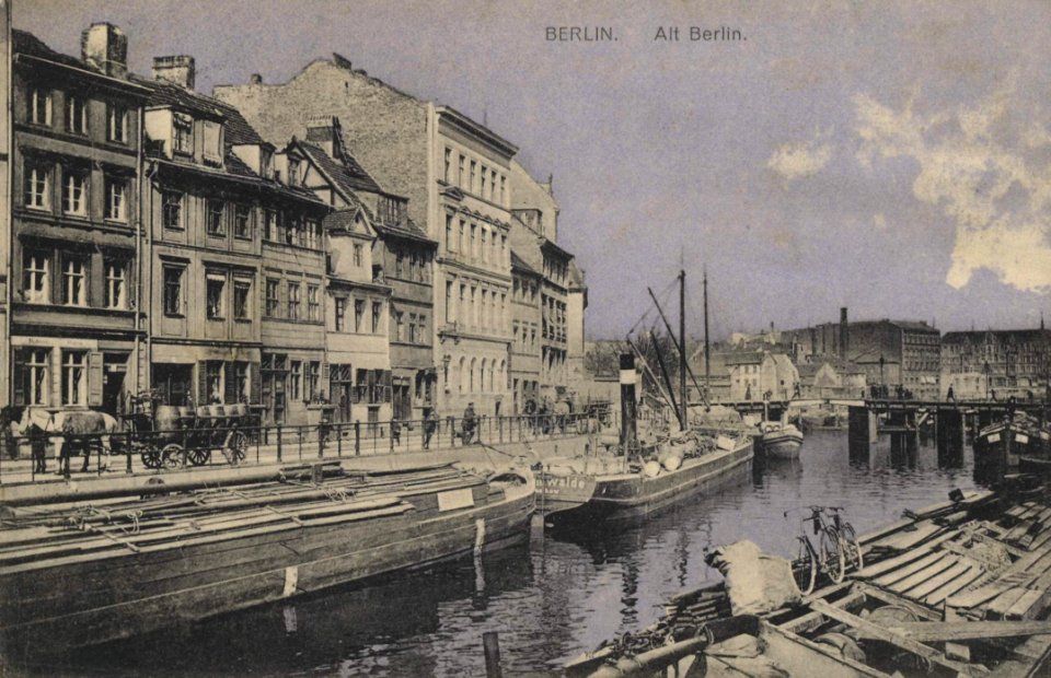 Berlin-Mitte Postkarte 026