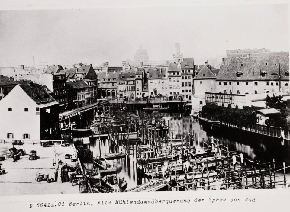 Berlin-Mitte-Alte Mühlendammüberquerung-ZI-0178-02-1-Th188039