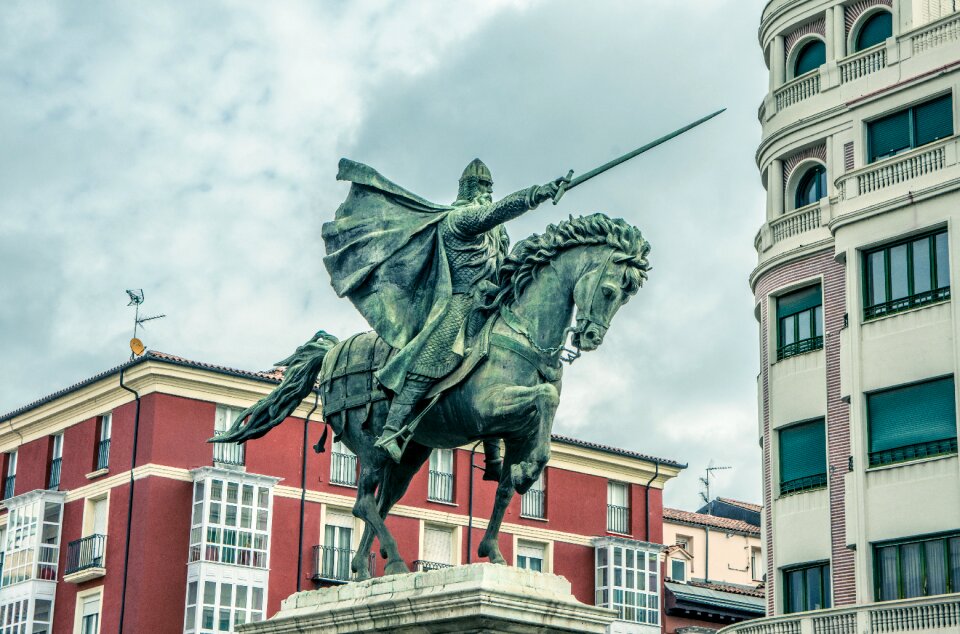 Cid mounted castile