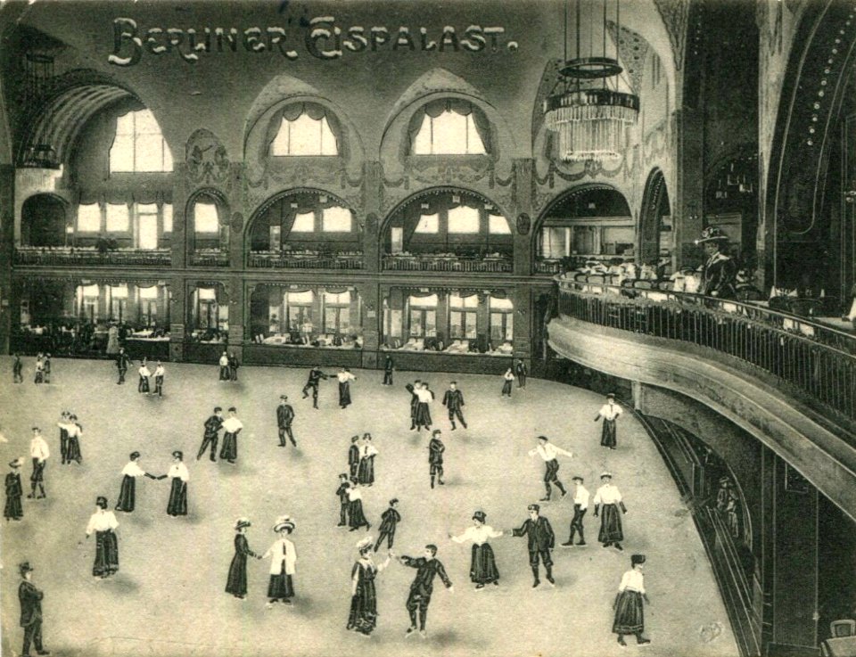 Berlin-Schöneberg-1910-Berliner-Eispalast-Schlittschuhläufer-Zuschauer