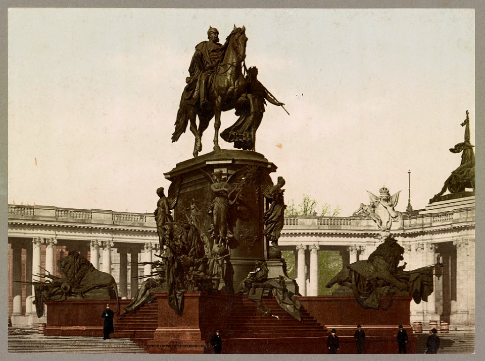 Berlin. Kaiser Wilhelm I. Denkmal LOC ppmsca.52526