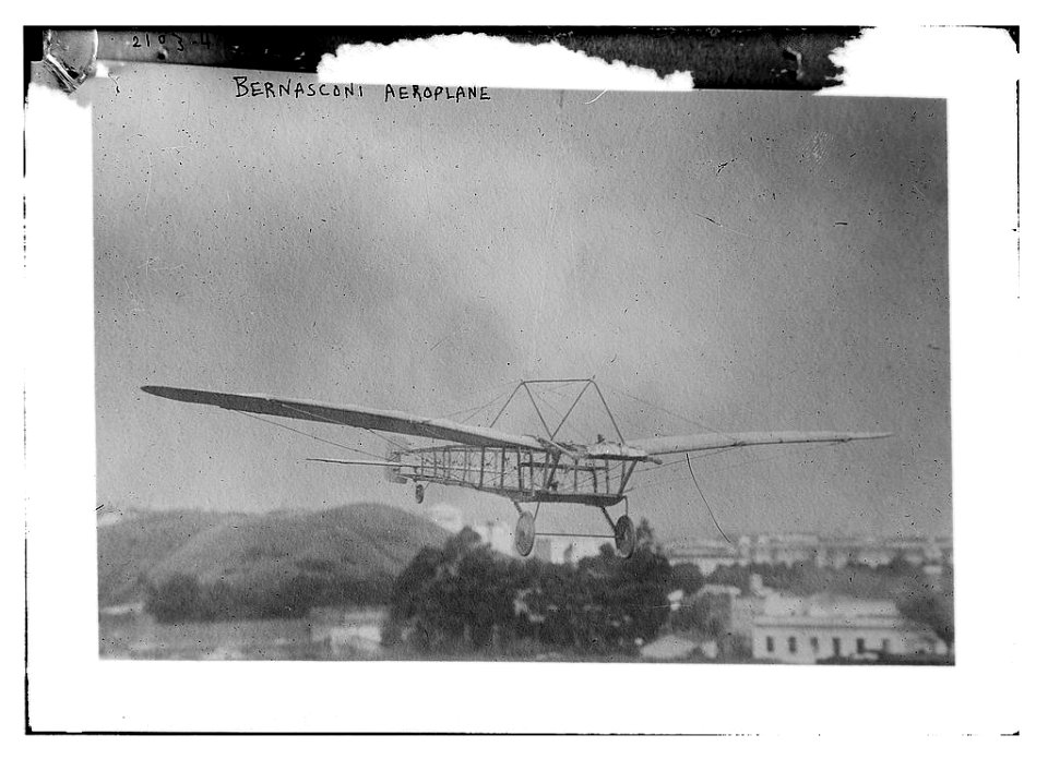 Bernasconi aeroplane LCCN2014688733