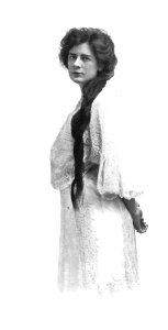 Bernice Golden 1904 photo