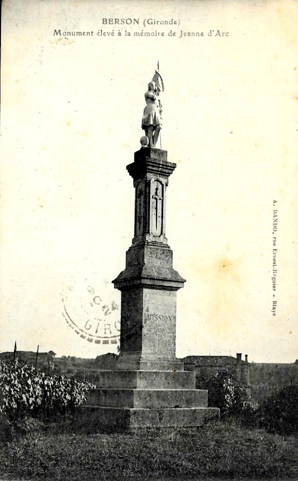 Berson - monument Jeanne d'Arc