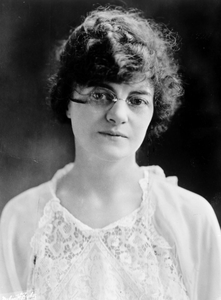 Bertha Hale White LCCN2014695228 (cropped)