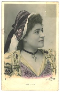 BERTHET, Lucy Étoile. 769-70. Photo Nadar