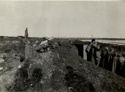 Beschiessen eine s Aeroplans durch ein Maschienengewehr. I.R.71. (BildID 15539544)