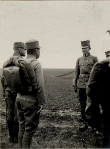 Besichtigung des Infanterieregimentes 35 durch Erzherzog Karl im Juli 1916 (BildID 15542429)