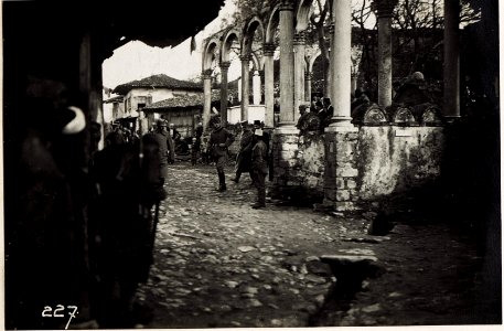 Besuch der Moschee in Kavaja. (BildID 15573365)