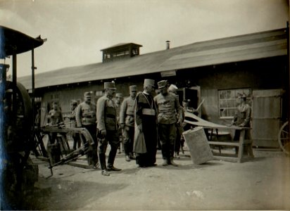 Besuch des Apostolischen Feldvikars Bjelik (BildID 15526897)