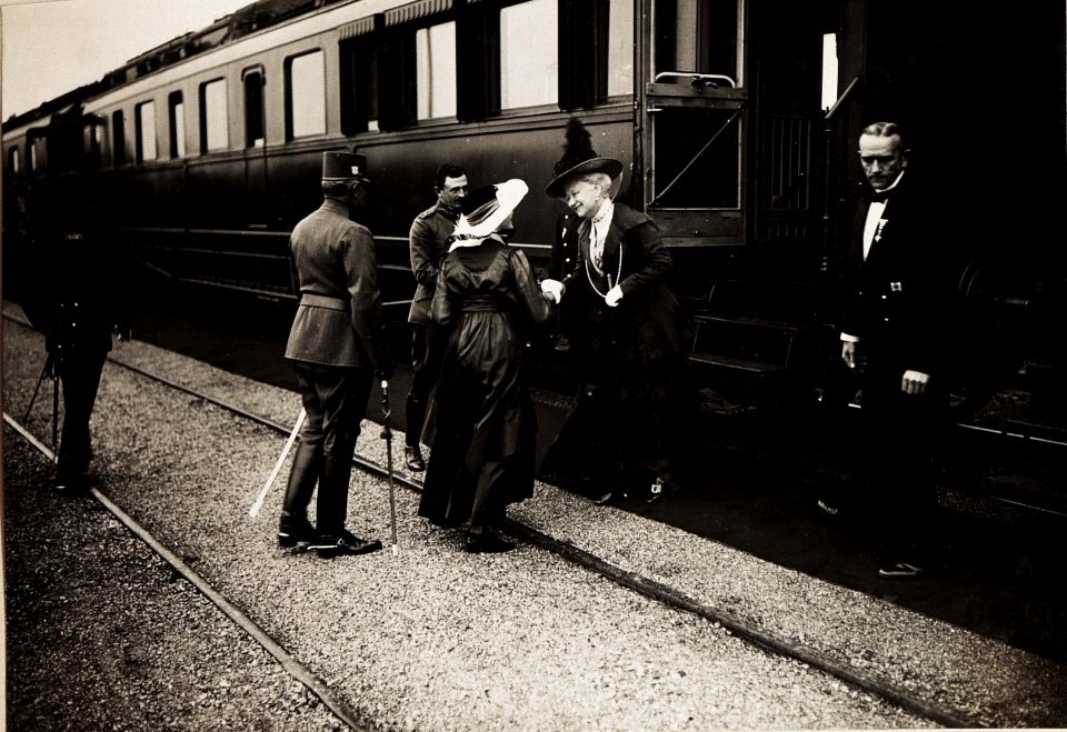 Besuch des deutschen Kaiserpaares in Laxenburg am 6. Juli 1917 (BildID 15566144)