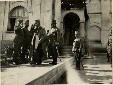 Besuch des Apostolischen Feldvikars Bjelik (BildID 15527072)