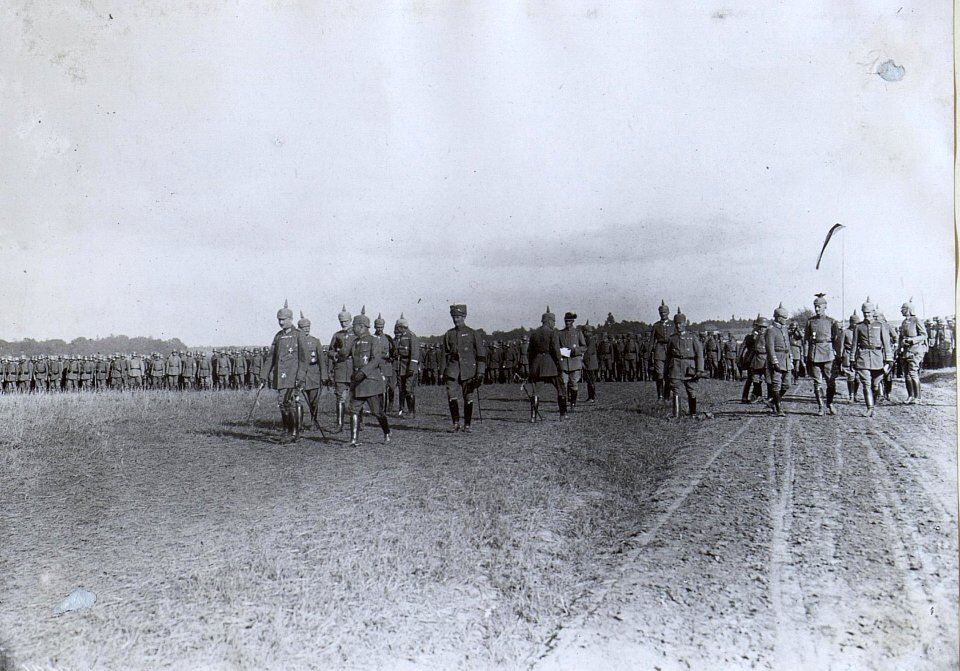 Besuch S.M.des Königs Friedrich August v.Sachsen 6.9.1917 in Chorostkow. (BildID 15730179)