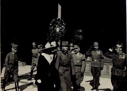 Besuch des Kaiserpaares am 22. April 1917 in Bozen. (BildID 15583836)