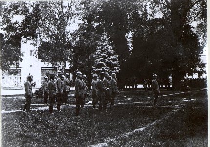 Besuch S.M.des Königs Friedrich August v.Sachsen 6.9.1917 in Chorostkow. (BildID 15730207)