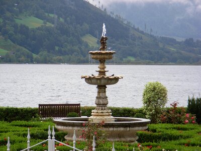 Lake landscape fountain photo