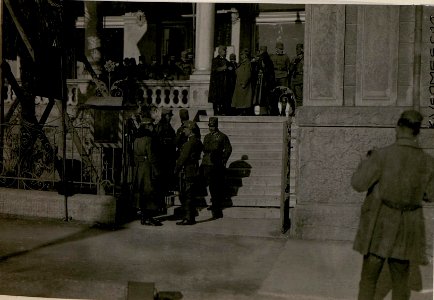 Besuch Sr.Kaisrl.Hoheit Erzh.Heinrich, Peter u. Josef Ferdinand, beim 10.A.K. (BildID 15510600)