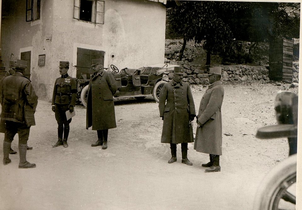Besuch Sr.Kaisrl.Hoheit Erzh.Peter Ferdinand in Soca. (31-7.1917.) (BildID 15801536)