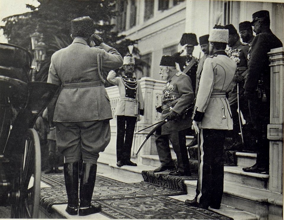 Besuch unseres Kaiserpaares in Konstantinopel. (BildID 15672366)